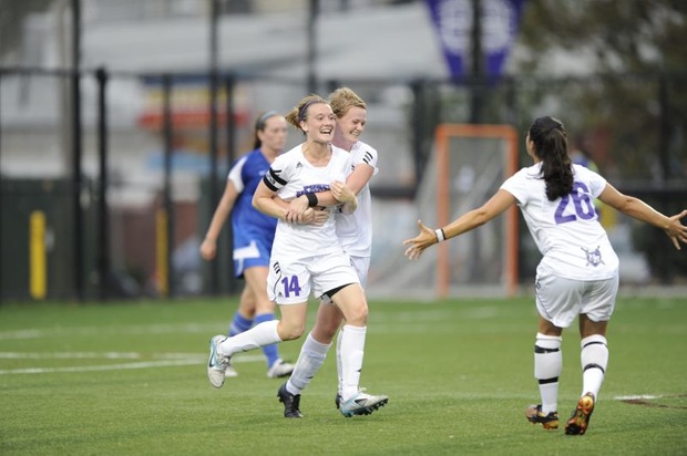 UB Women's Soccer Stays At National Number One For Sixth Straight Week