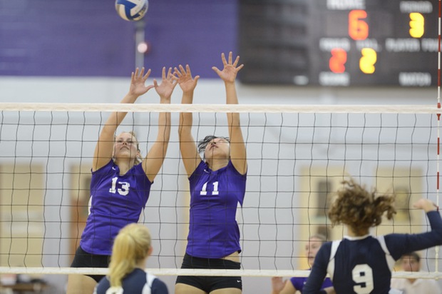 Top-Seeded Volleyball Storms Into 2012 ECC Championship Final With Sweep Over Dowling